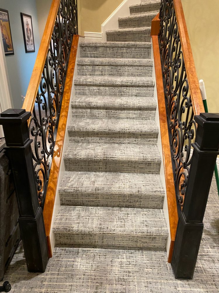 image of business Nip & Tuck Flooring