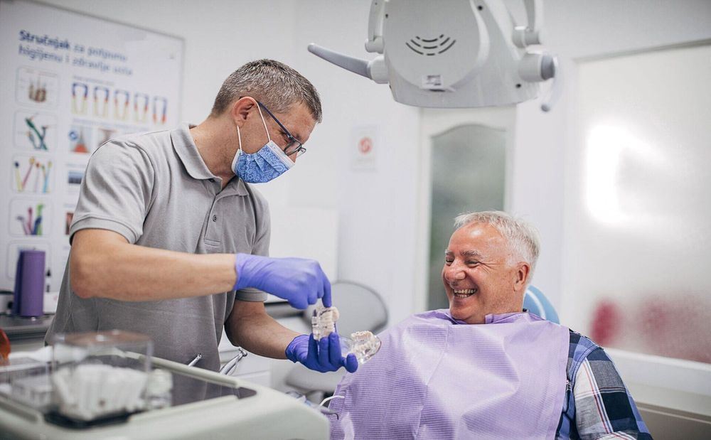 image of business Broadway Dental Care