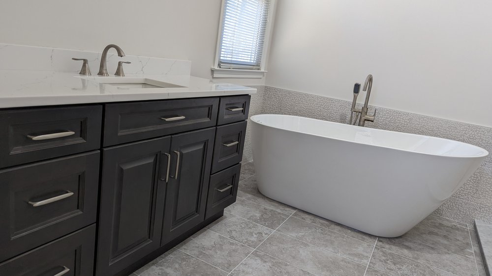 image of business Ensotile - Atlanta Bathroom Remodeling