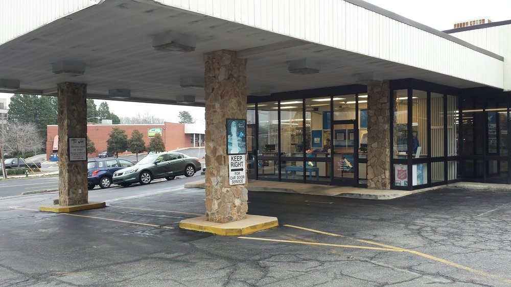 A Cleaner World Dry Cleaning 3715 Lawndale Dr, Greensboro, NC