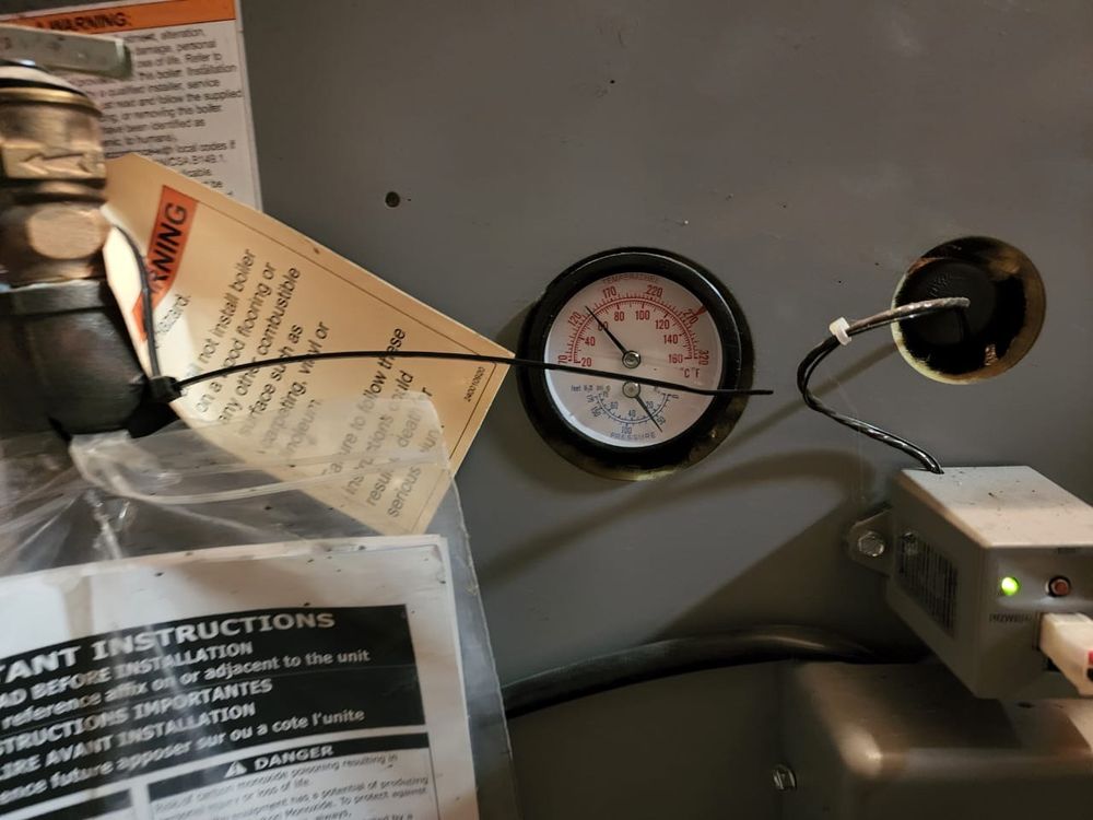 image of business 24 Heating & Cooling