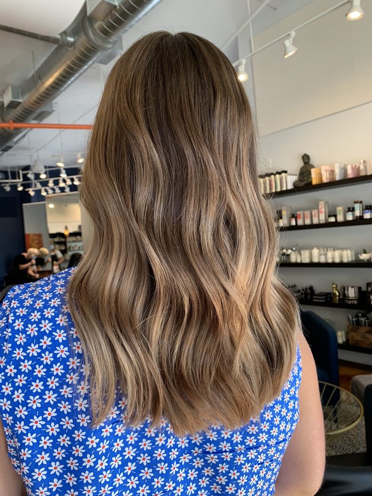 Pasha Salon