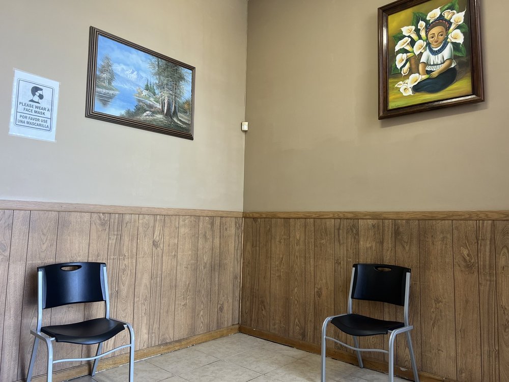 image of business Juan Uribe, DDS