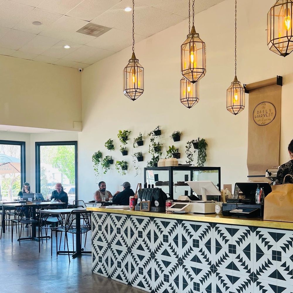 The Daily Harvest Cafe & Juicery