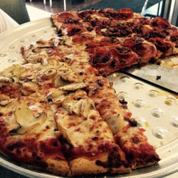 flyers pizza subs 11 photos 24 reviews pizza 962 n flyers pizza subs grove city location grove city oh