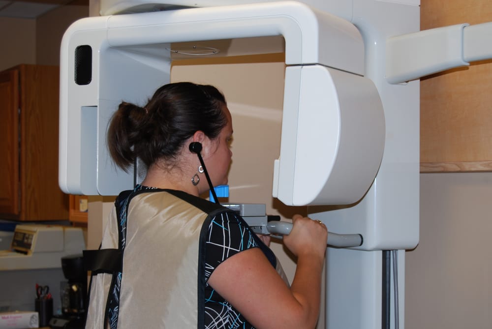 image of business Amazing Smiles Dental