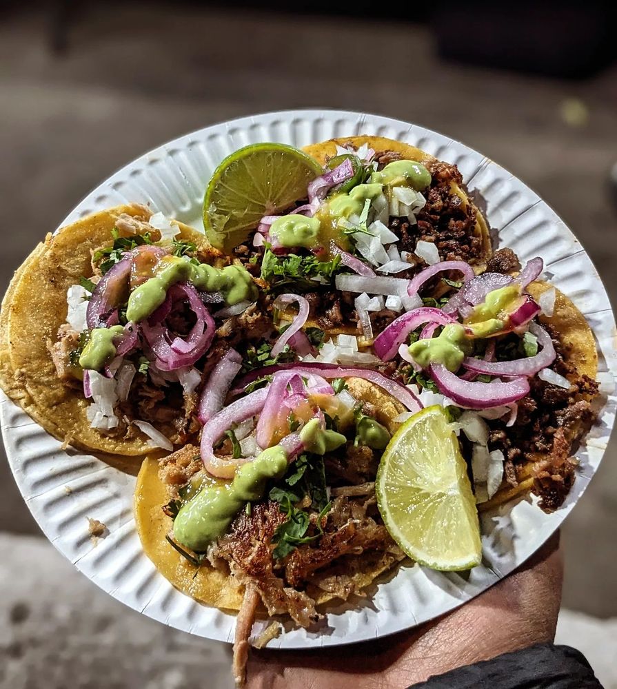 Brothers Cousins Tacos