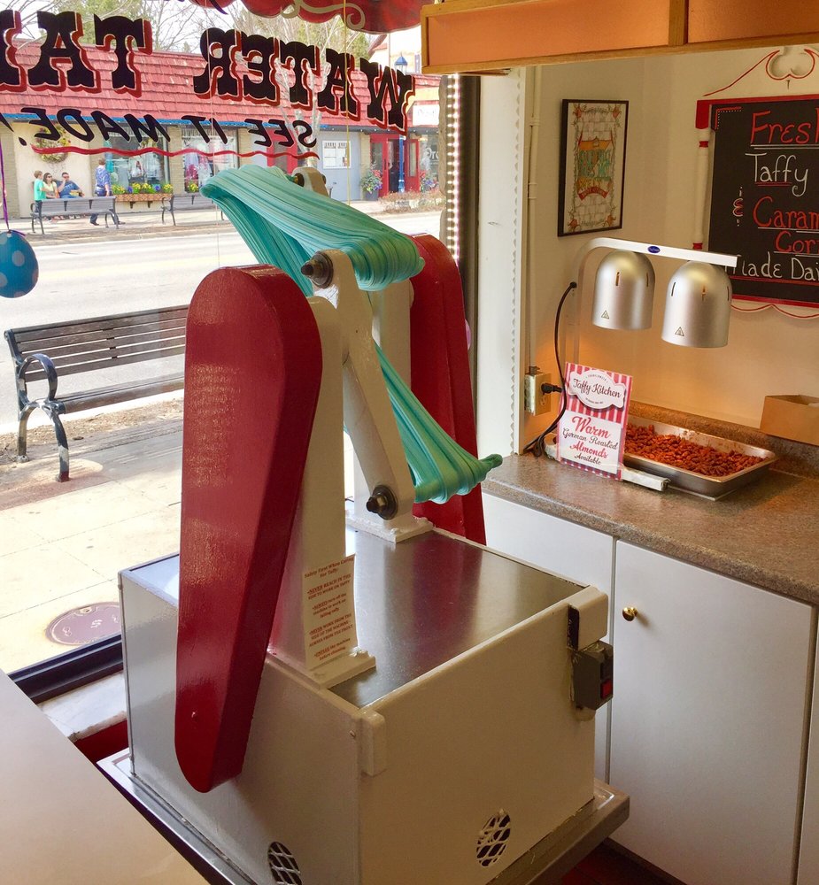 Frankenmuth Taffy Kitchen 26 Photos & 12 Reviews Chocolatiers