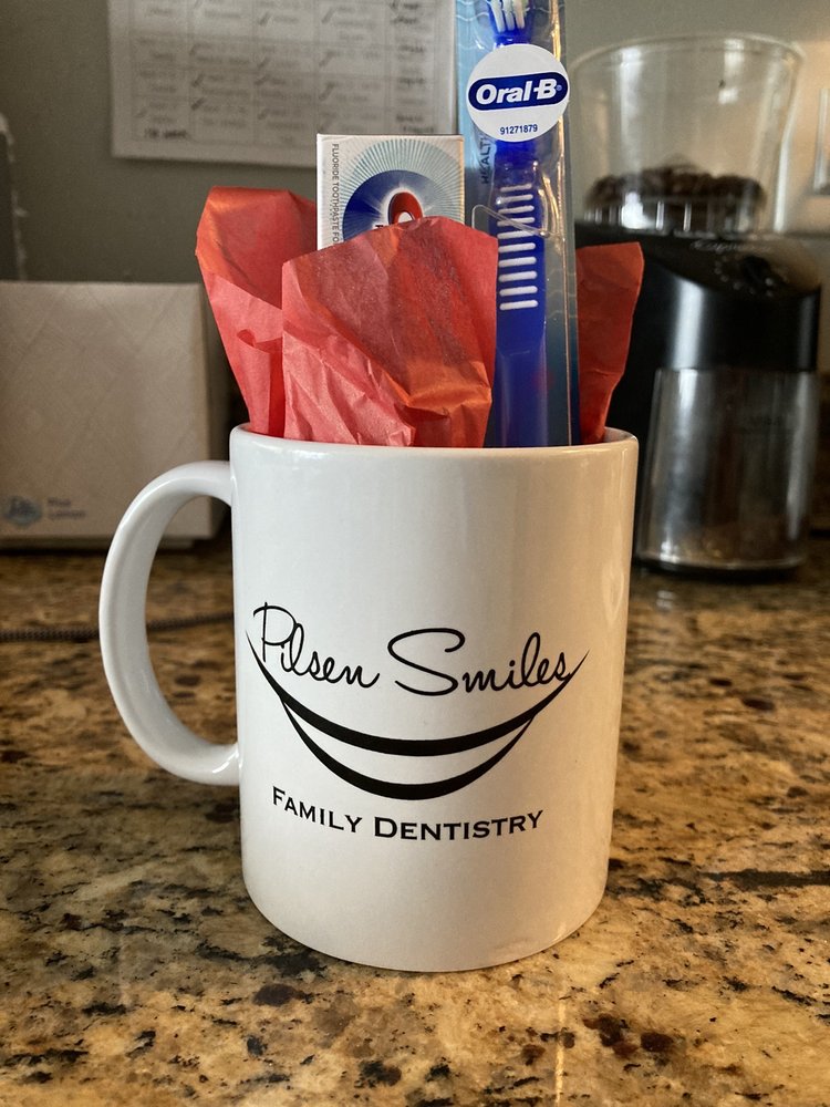 image of business Pilsen Smiles