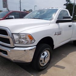 Jeep Dealers Cleveland >> Martin Chrysler Dodge Jeep Ram - 20 Photos - Auto Parts ... Jeep Dealers Cleveland >> Martin Chrysler Dodge Jeep Ram - 20 Photos - Auto Parts ...