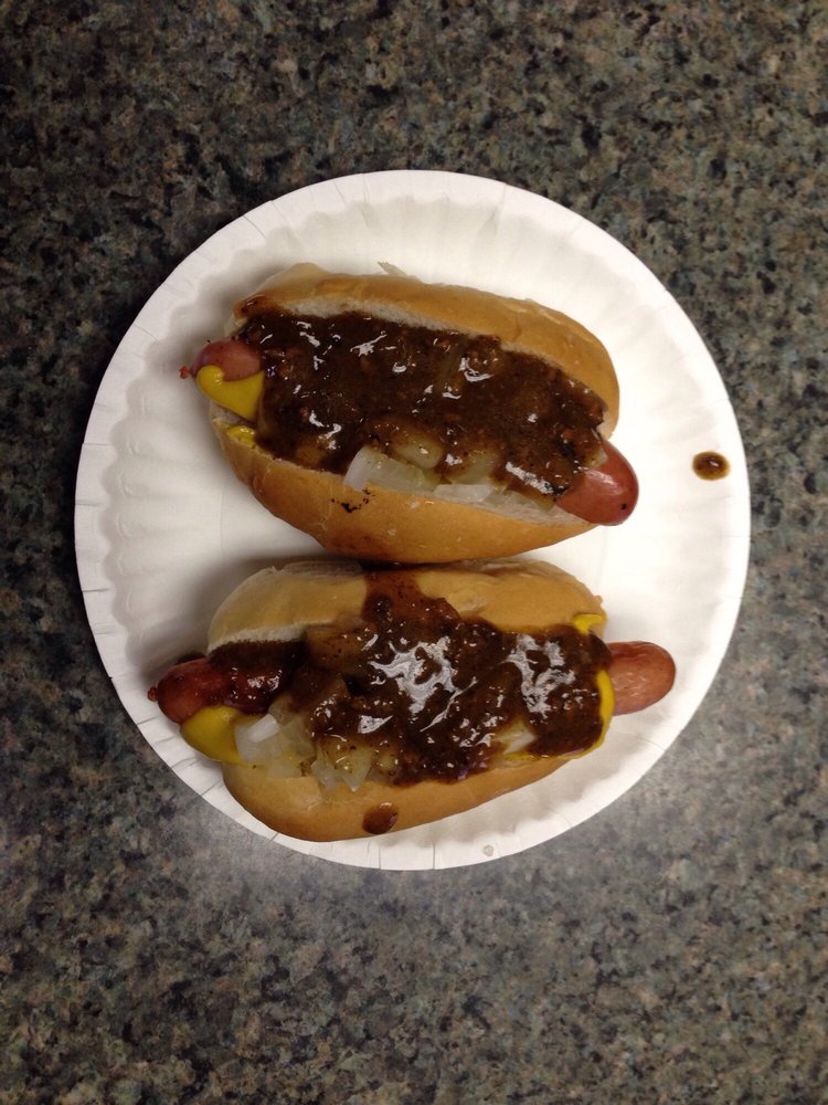 Kelly’s Mini Hot Dogs CLOSED 16 Reviews Burgers 142 Milton Ave