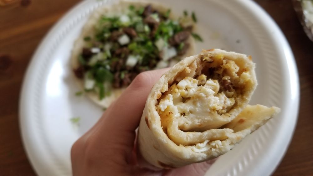 La Estrella Mini Market