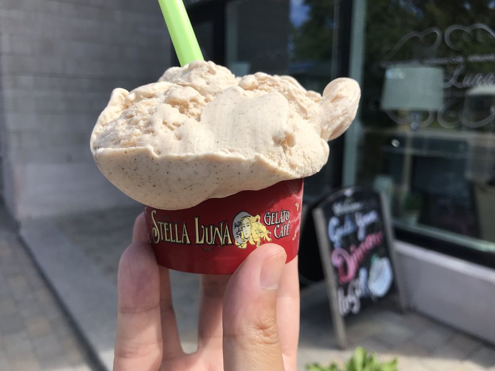 Stella Luna Gelato Cafe - Hintonburg
