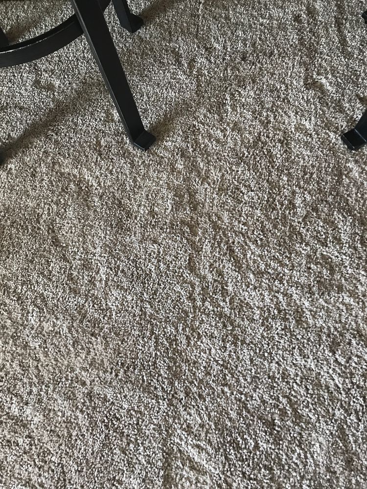Valiente Carpet And Flooring