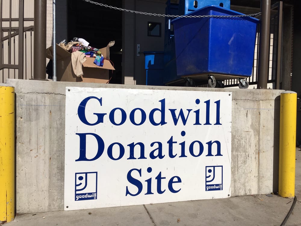 MERS Goodwill 14 Reviews Thrift Stores 4140 Forest Park Ave