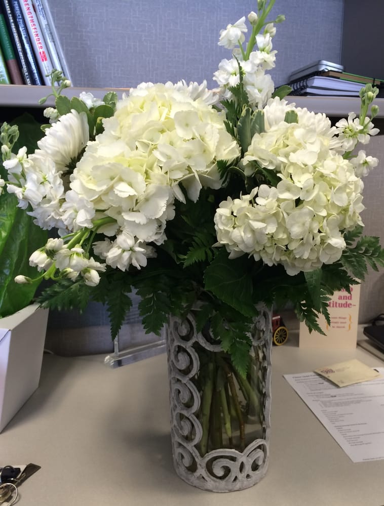 HyVee Floral Shop Florists 1725 Jordan Creek Pkwy, West Des Moines