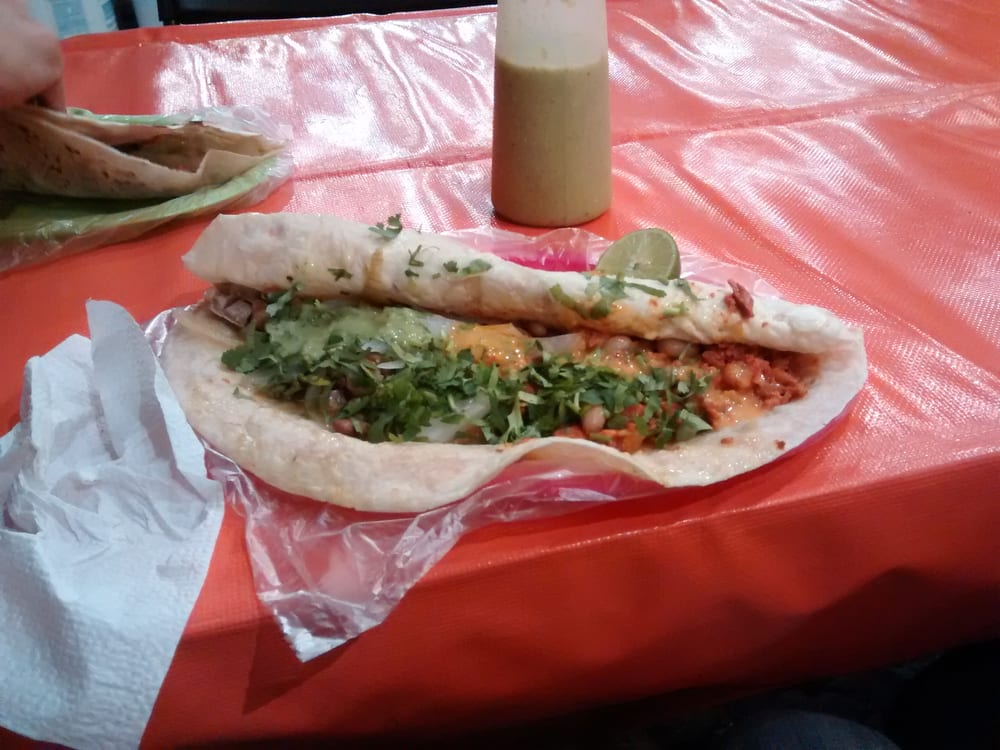 Quesadillas Gigantes Mexican alhondiga, Guanajuato, Mexico