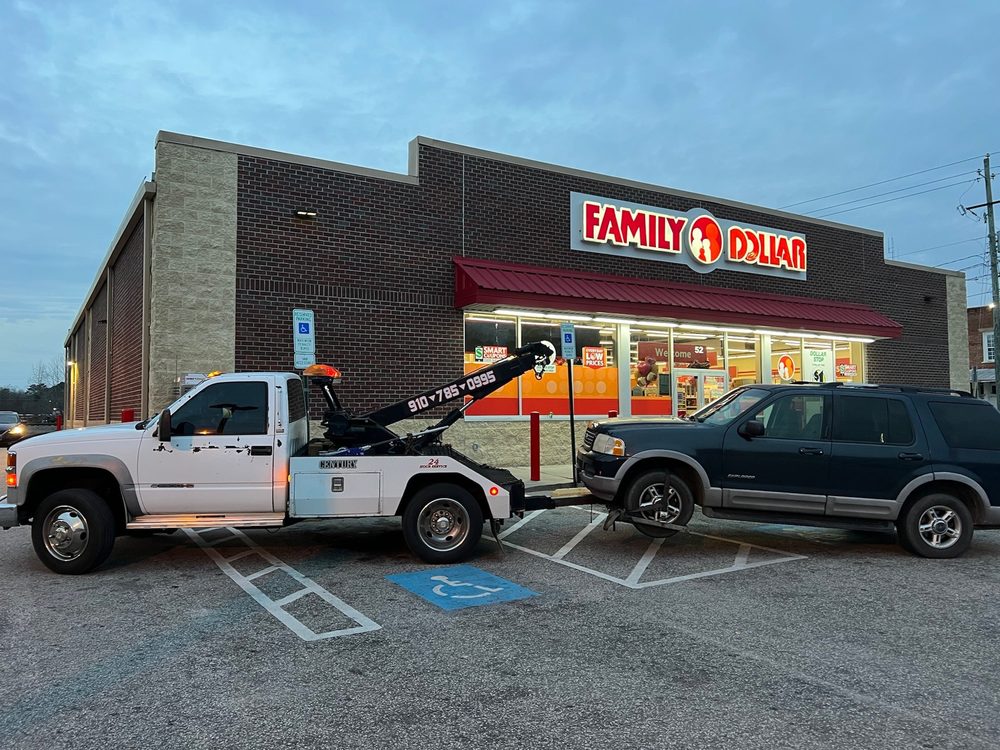 J&E Towing Recovery & Roadside Service