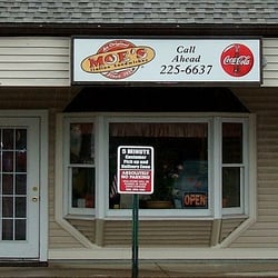 moes subs