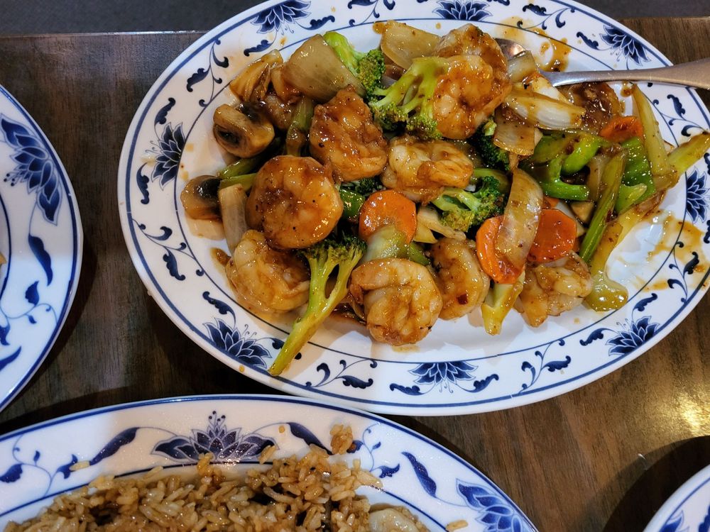 Golden Wok Inn
