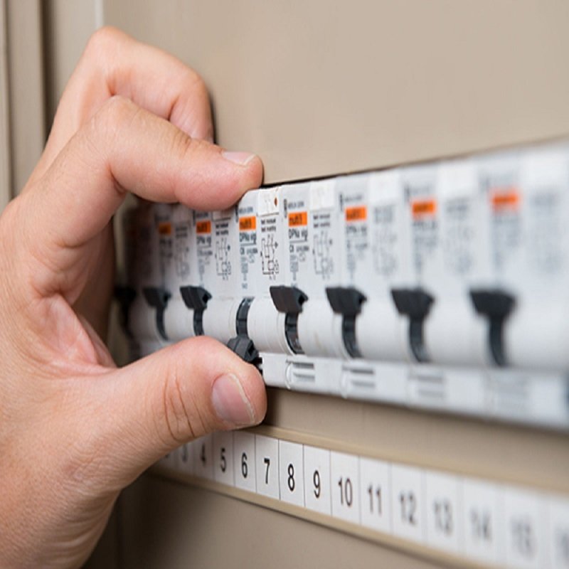 Marvel Electricians - Malibu