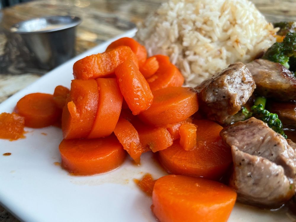 Yamato Steak, Seafood & Sushi Bar