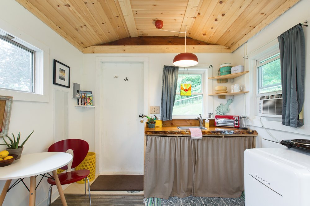 Hidden Flower Tiny Farm