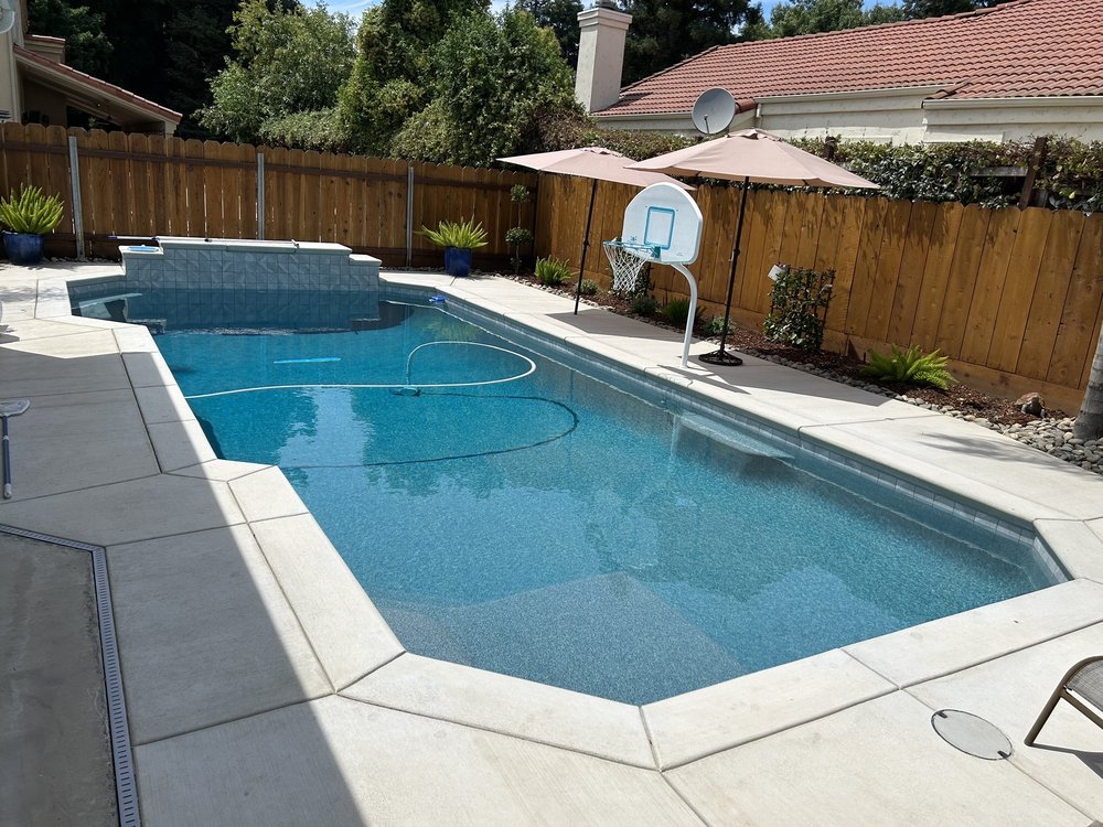 Soar Building and Pool Construction