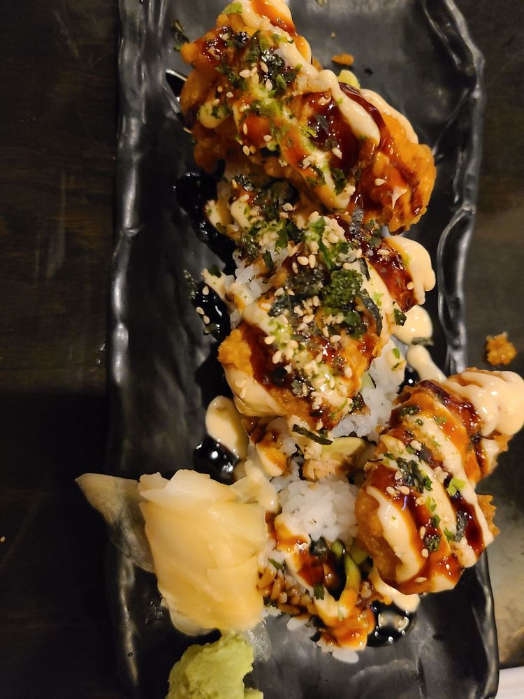 Hamachi Thai & Sushi Restaurant