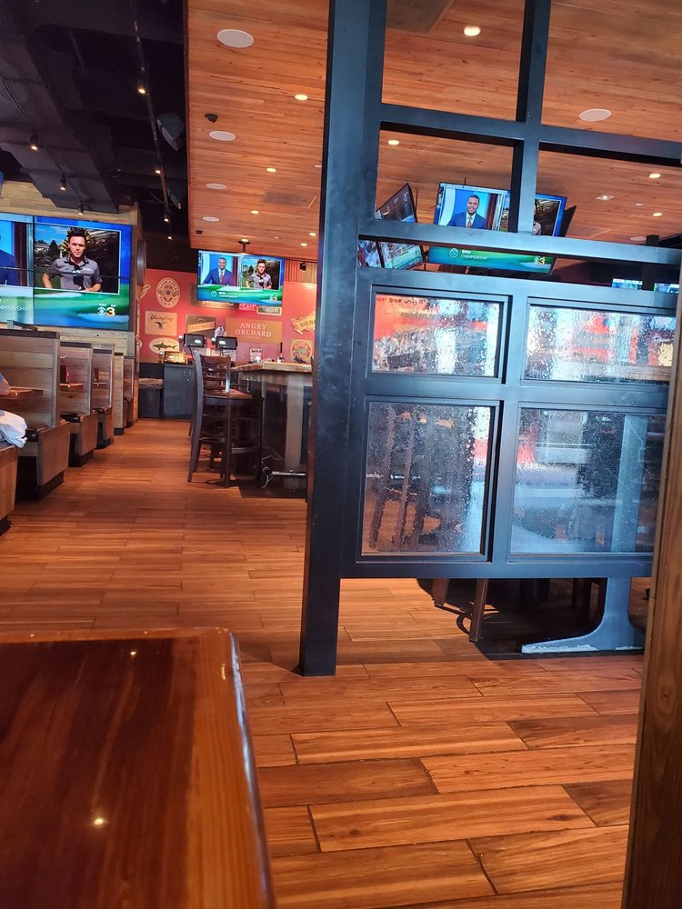 Miller's Ale House