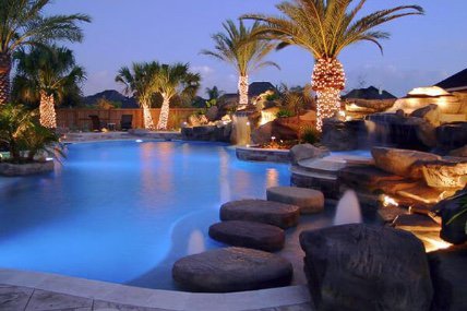 Clean Water Pool And Spa Care