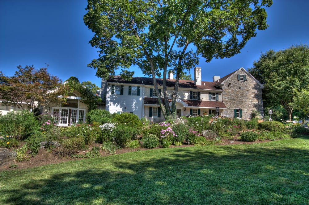 The Farmhouse Bistro