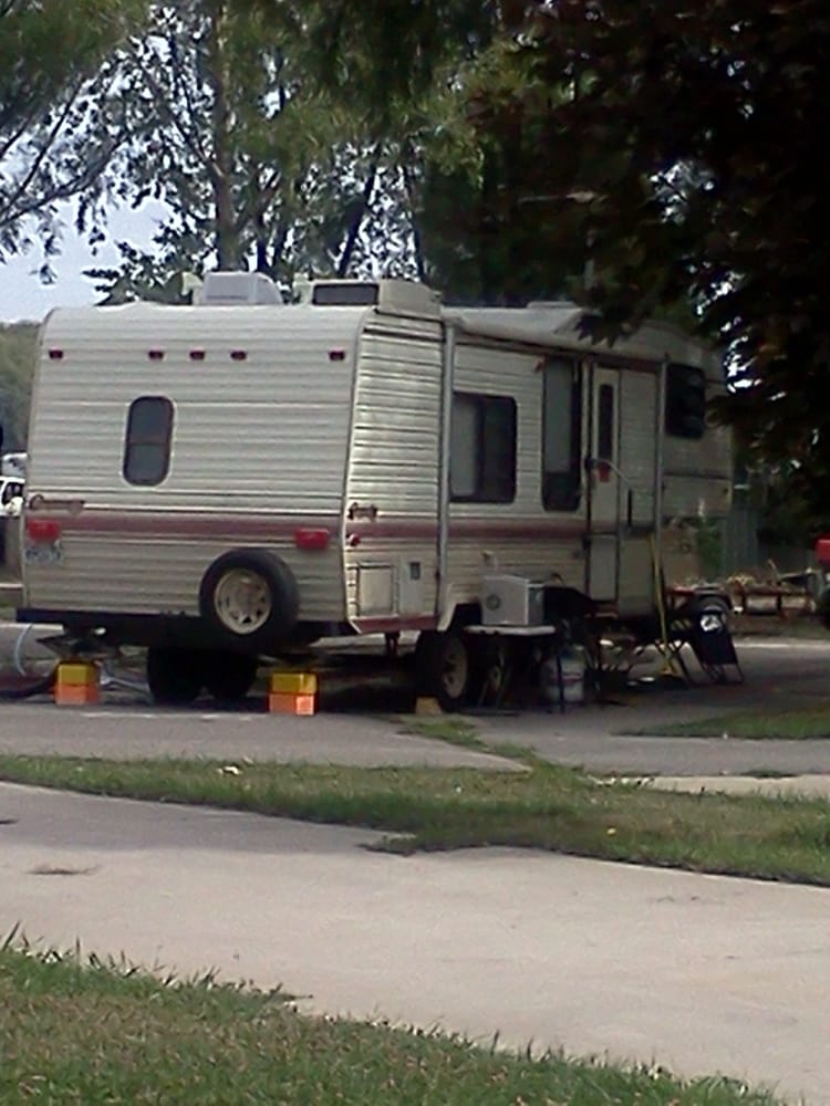 Full hookup rv sites near me
