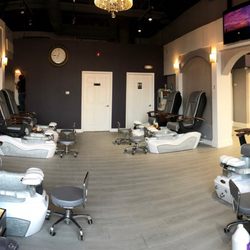 Ezzie Nails & Spa - 355 Photos & 109 Reviews - Nail Salons - 507 S 3rd