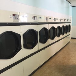highway 6 washateria 10 reviews laundry services 6225 hwy 6 s laundry works houston