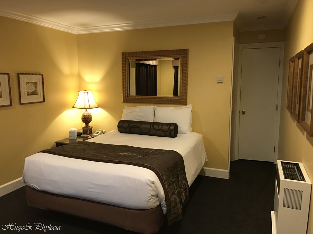 Sea Breeze Inn & Cottages 110 Photos & 142 Reviews Hotels 1100