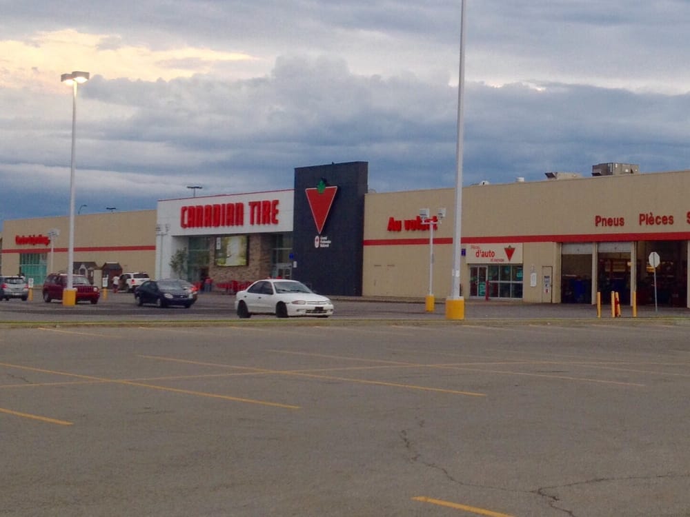 Canadian Tire Department Stores 2221 Boulevard Angrignon, LaSalle