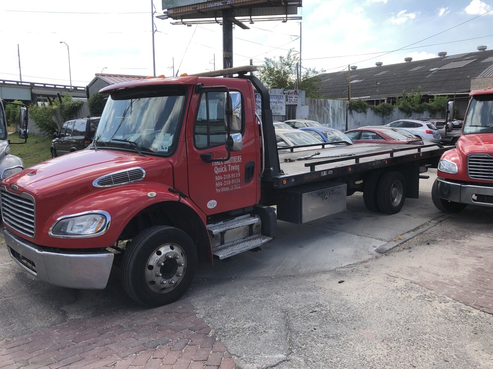 Towing business in New Orleans, LA