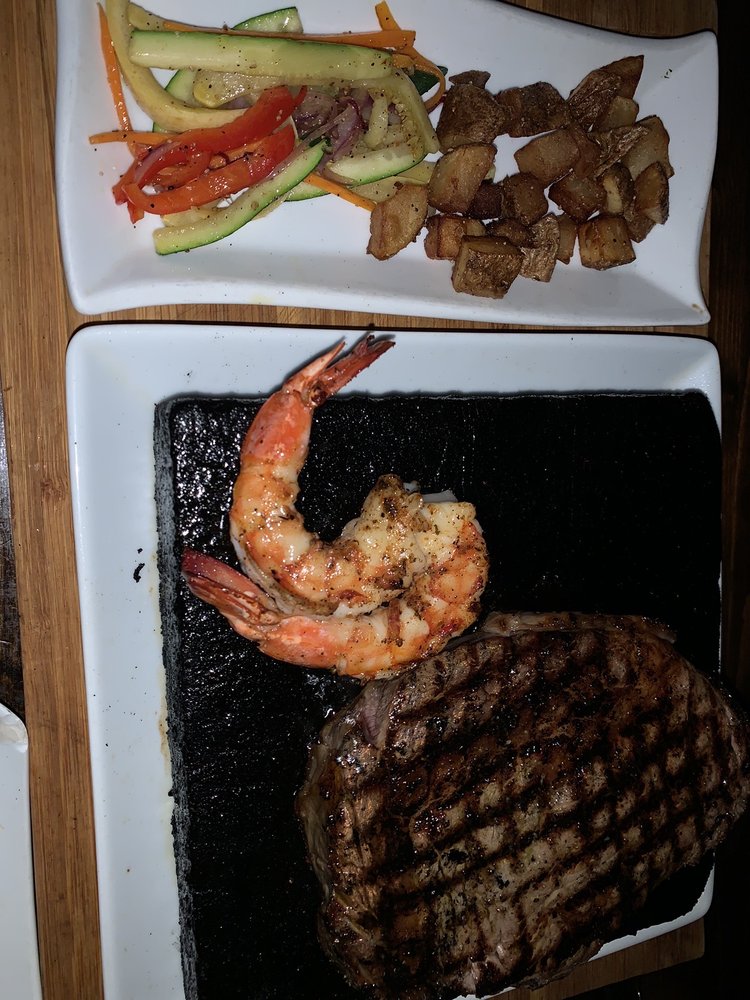 Island Time Sushi Bar and Seafood Grill