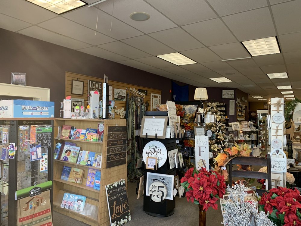 The Bridge Gift Store, Van Wert Roadtrippers