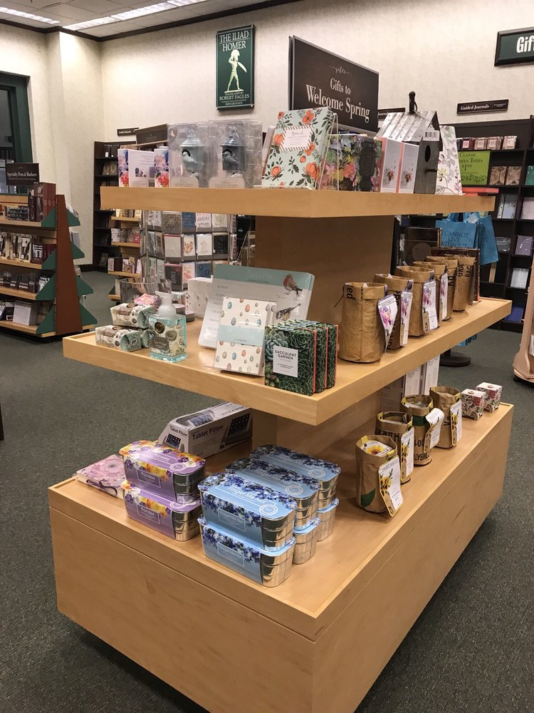 Barnes & Noble