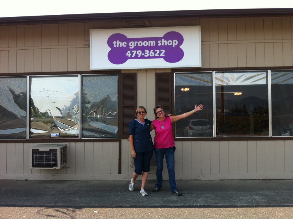 The Groom Shop Pet Groomers 1515 Redwood Ave, Grants Pass, OR