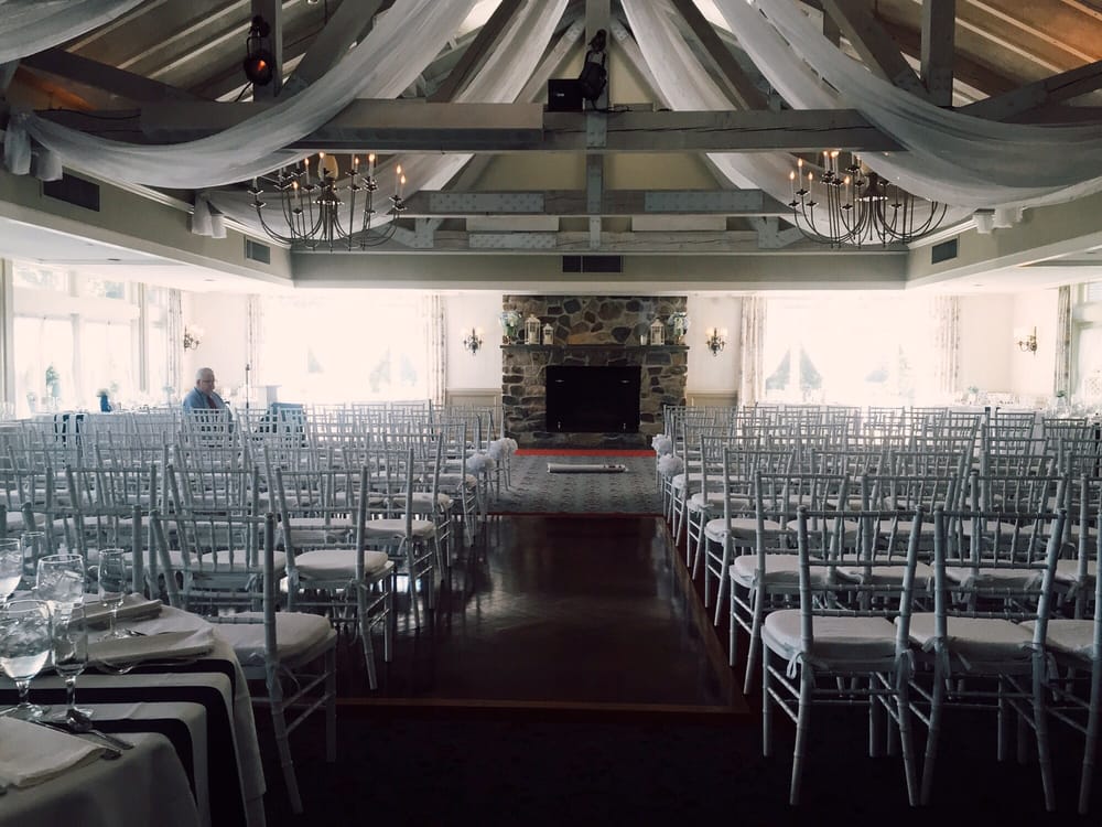 Inside Wedding Ceremony Yelp Photo Of Barker Tavern Scituate Ma United States Inside Wedding Ceremony