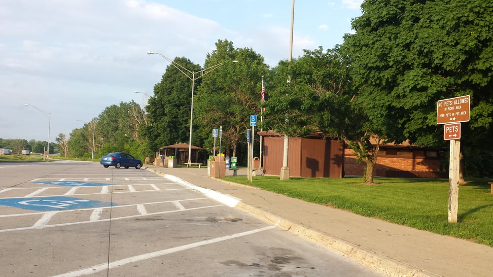 I80 Rest Area Waukee Rest Stops I80 Mile Marker 119, Iowa City