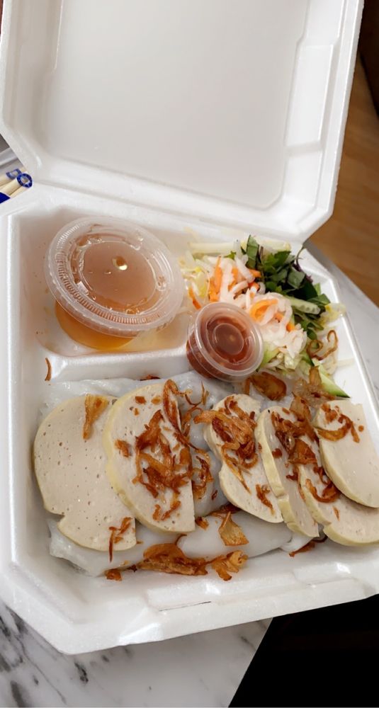 Co Anh Sandwich & Noodle Kitchen