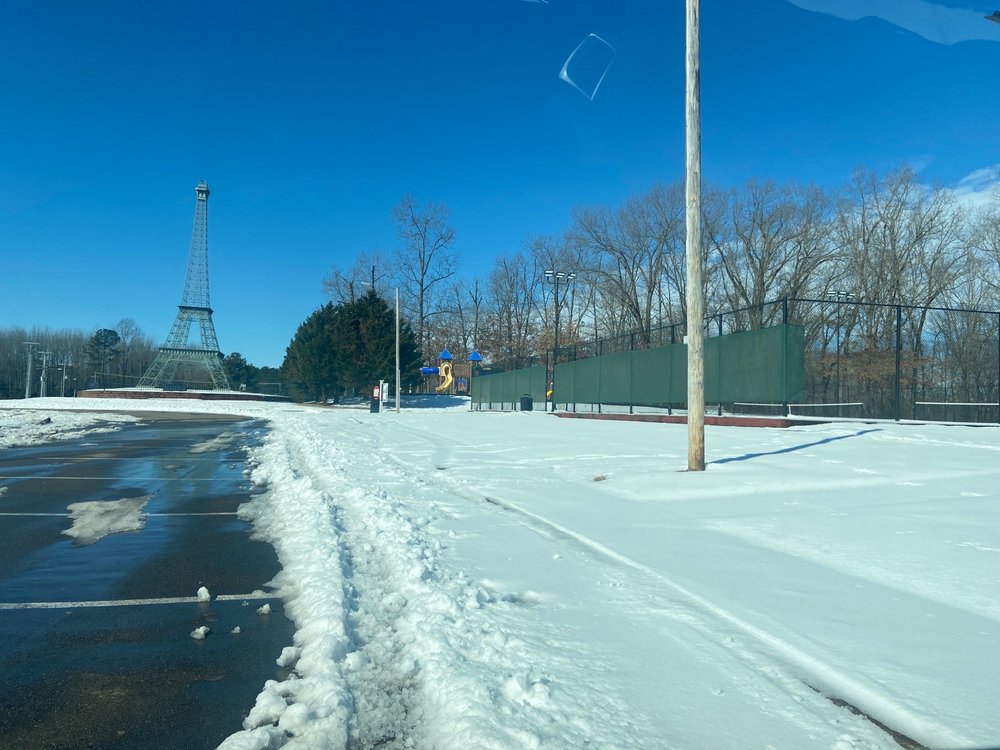 Eiffel Tower Park