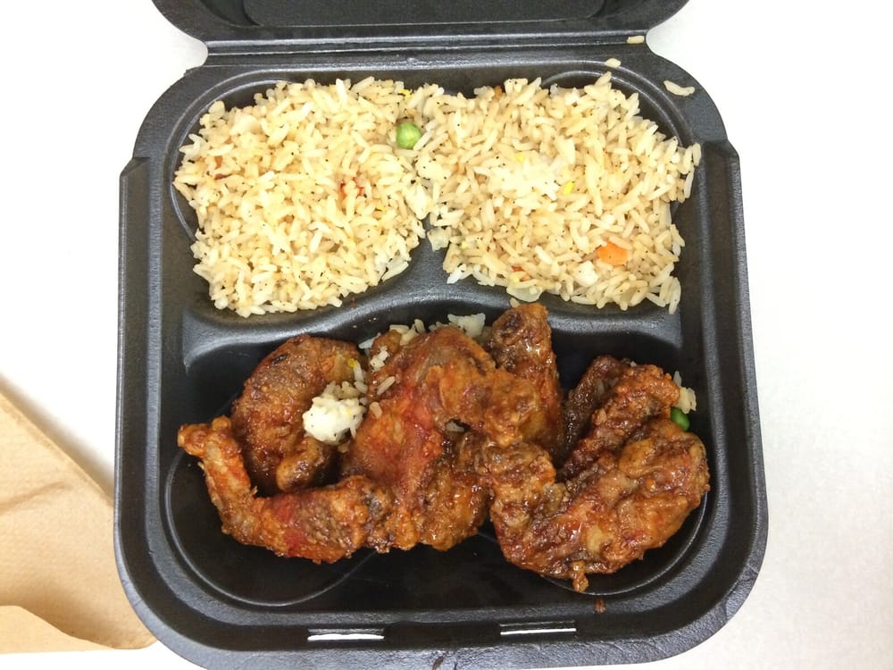 Cora’s Best Chicken Wings Food Truck Food Trucks 168 Cesar Chavez St, Downtown St. Paul