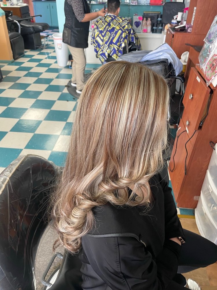 Hanna's Beauty Salon