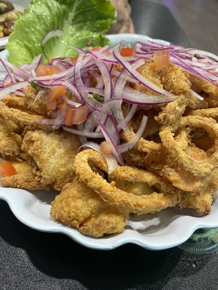 B-52 Lounge and Restaurant B-52 Lounge and Restaurant