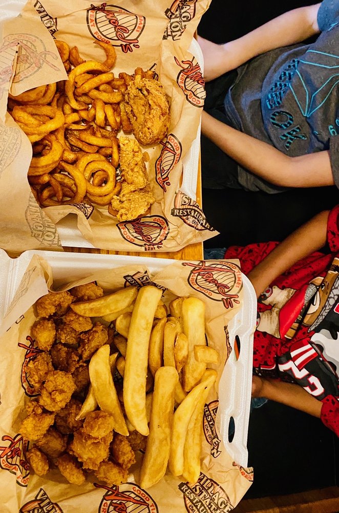 Arnolds-Good Times Great Food